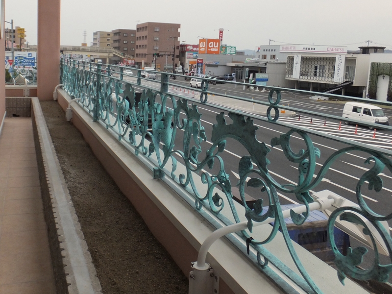 ロートアイアンバルコニー手摺
